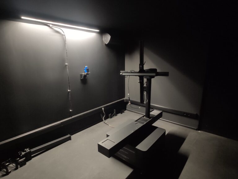 客户成功安装使用LSG-1800A 高精度分布式光度计（配光曲线） image